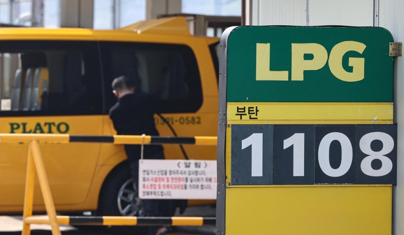 LPG 오르니 노점도 택시도 학원차도 울상... "일할수록 손실 눈덩이"