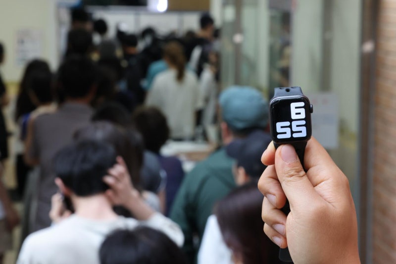 "초등학교 <b>반장</b>선거만도 못해"… 초유의 투표용지 부족 사태에 '발칵'