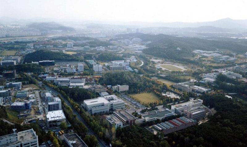 [속보] 대전 <b>대덕산업단지 정전</b>... 한국타이어 등 비상 발전기 가동