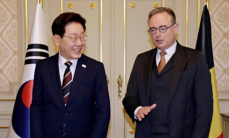 <b>이 대통령</b>, 벨기에와 <b>정상회담</b>... 배터리·소재·에너지 양국 협력 강화...