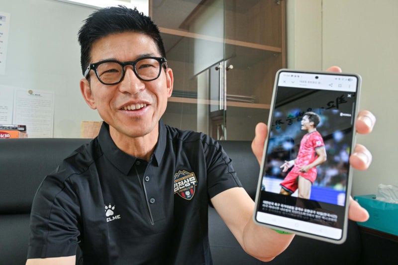 12살 오현규에게서 '진짜 골잡이' 본 주승진 감독… "현규의 느낌표 늘 확신했다" [2026 월드컵 홍명보호]