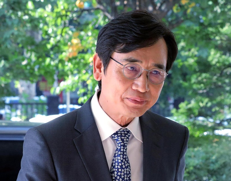 최민희, '노무현재단' 떠난 유시민에 "누구 좋으라고… 굳세게 재단 지키자"
