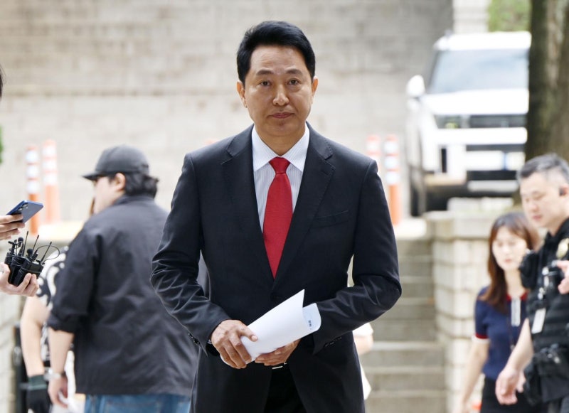 특검, 오세훈 징역 1년 6개월 구형… 여론조사비 대납 혐의