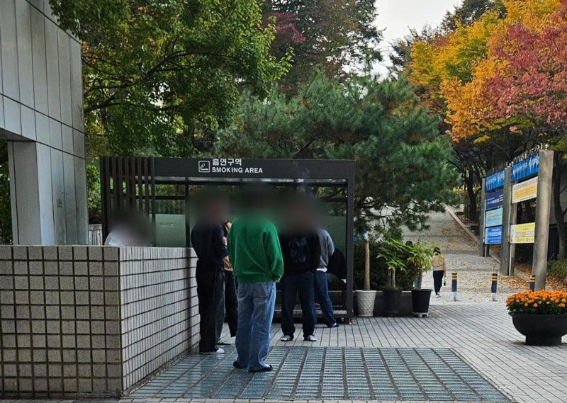 "학생, 담배 꺼" 훈계하다 조롱당한 父… 격분해 흉기 든 지적장애 형제