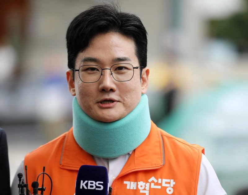 [사설] 개혁신당 후보 테러 자작극 의혹, 엄중 수사로 책임 물어야