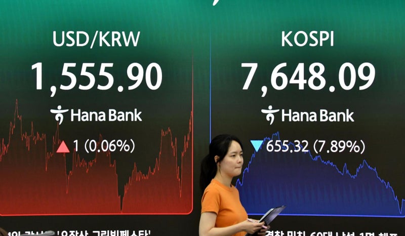정부 "고환율 피해 <b>중소기업</b>에 15조 경영자금 <b>지원</b>"