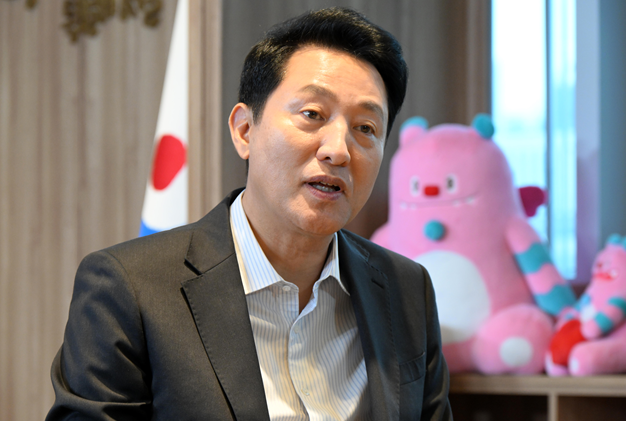 오세훈 "친윤과 관계 유지해야... 한동훈, 이준석과 힘 합칠 것"