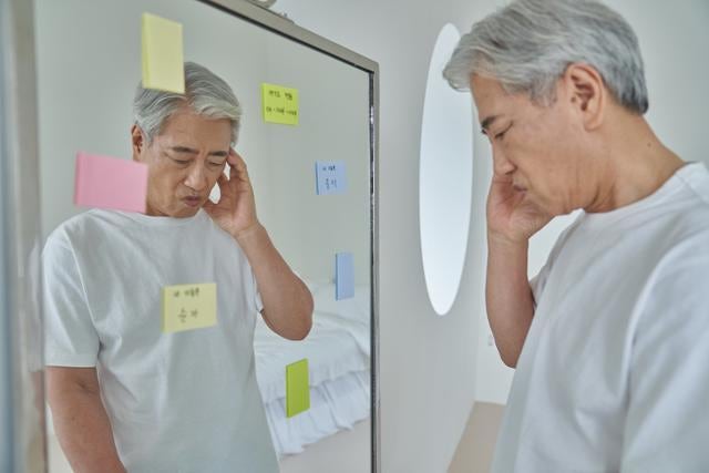 치매 환자가 임종 앞두고 잠깐 정신 차린다? 원인 추적하는 과학자들