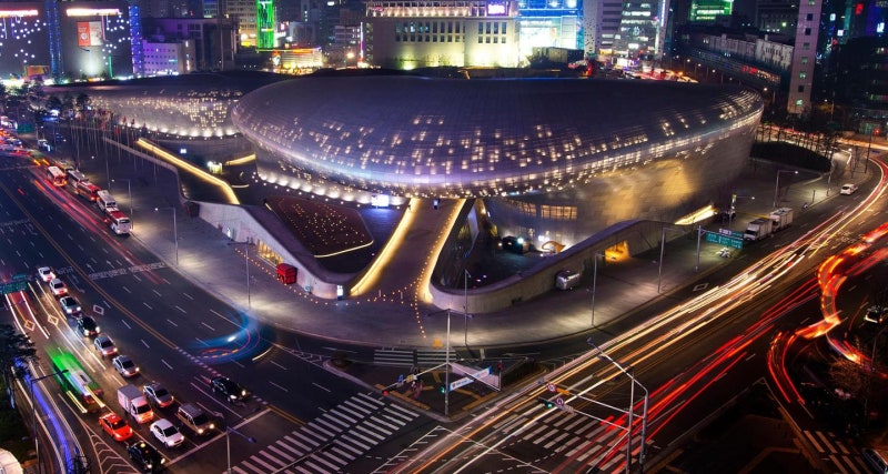 을지로 달빛야장, 한강 나이트 사우나... 서울의 밤을 깨운다