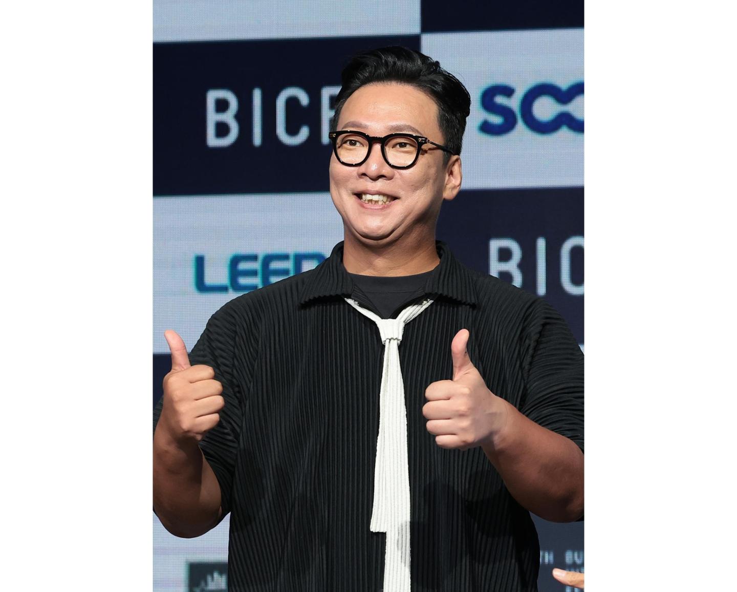 '갈갈이' 박준형 "올해 데뷔 30주년, '<b>부코페</b>' 불러준 <b>김준호</b>에게 감사...