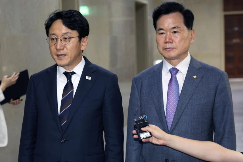 [속보] <b>여야</b>, '<b>선관위 특검법</b>' 합의… 국조특위도 30일 연장키로