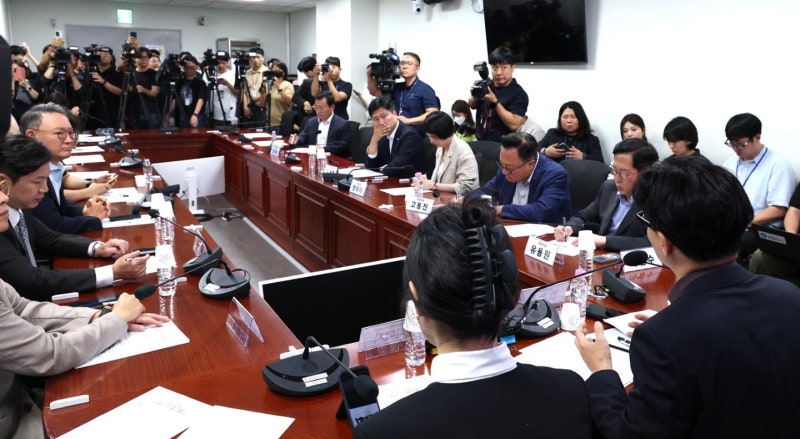 피해자 앞에서 "돌려차기 한번 하지"… 국힘 <b>서범수</b> "진심으로 사죄"