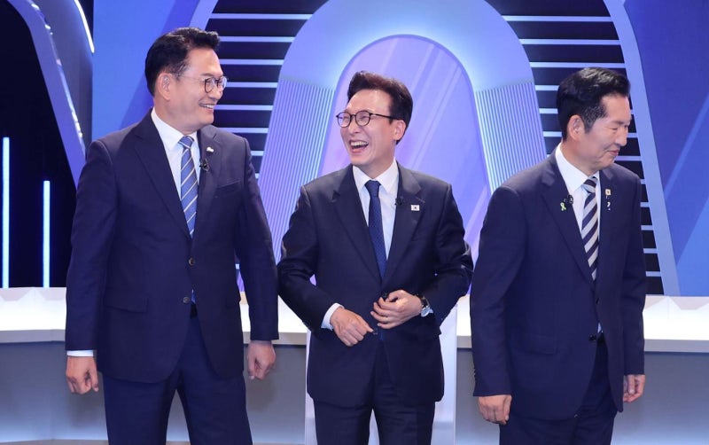 金 "대통령 없다고 아무 말", 鄭 "참 뻔뻔하시다"... 與 호남 경선 앞 공방 격화