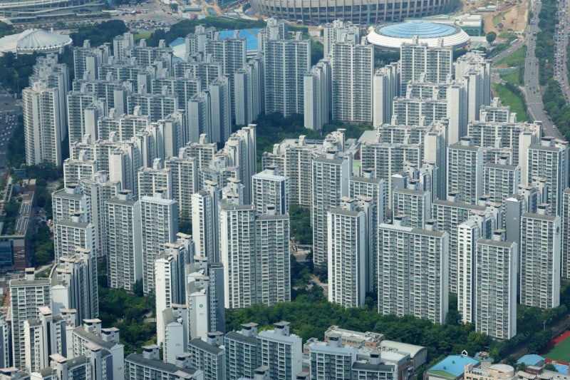 정부 믿고 등록임대 했더니… 집도 못 팔고 종부세 폭탄