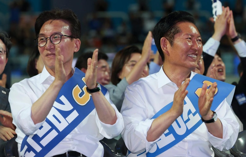 김민석, '0.86%p차'로 선두 탈환... 정청래 "더 질 줄 알았는데 다행"