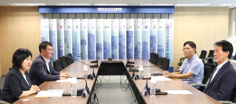 누군가의 첫걸음과 함께하는 사회복무[기고]