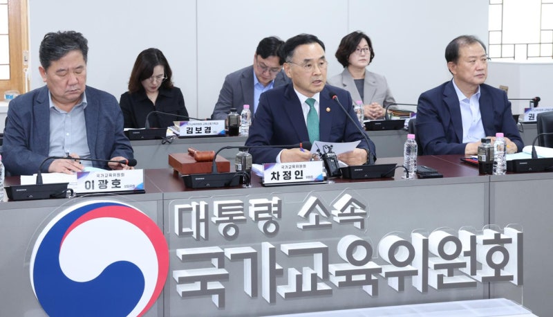 [사설] 서술ㆍ논술형 평가, 학원 안 가도 된다고 자신할 수 있나