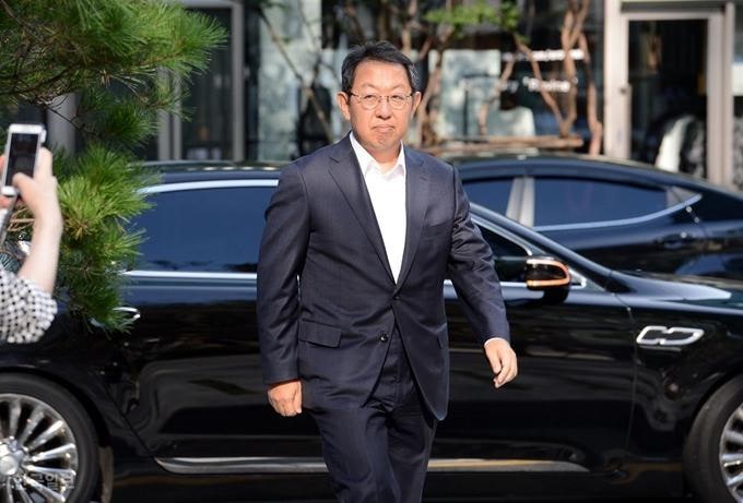 이석수 초대 특감 "불편해도 특감 견제 수용 땐 결국 대통령에게 이익" [인터뷰]