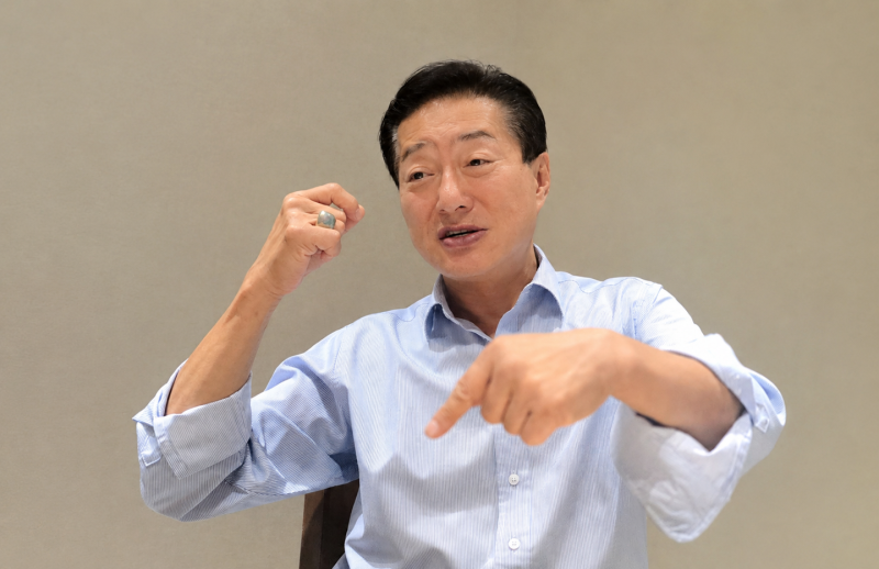 "태권도, 북한 무예 아니다... 분열 안 멈추면 가라테에 따라 잡힐 수도"