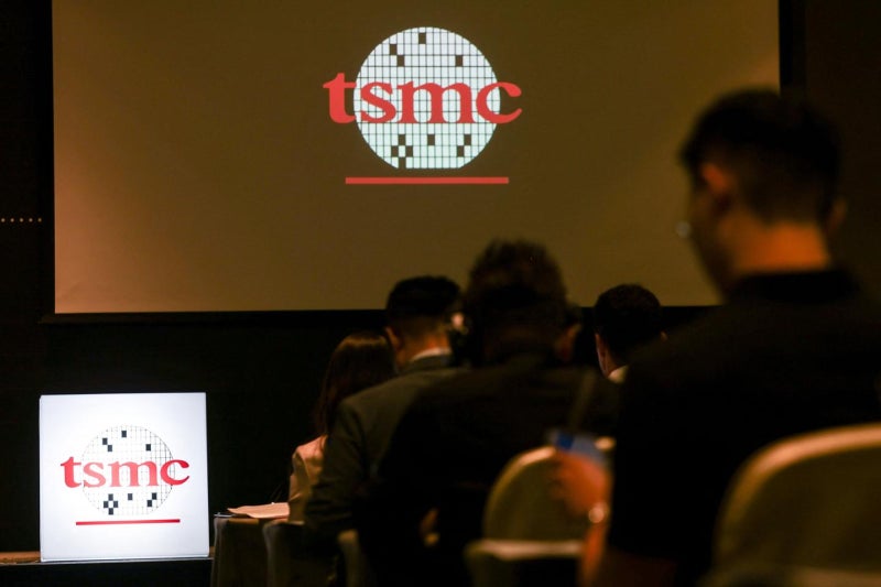 반도체 업계 휩쓴 성과급 이슈... TSMC, 마이크론까지 들썩