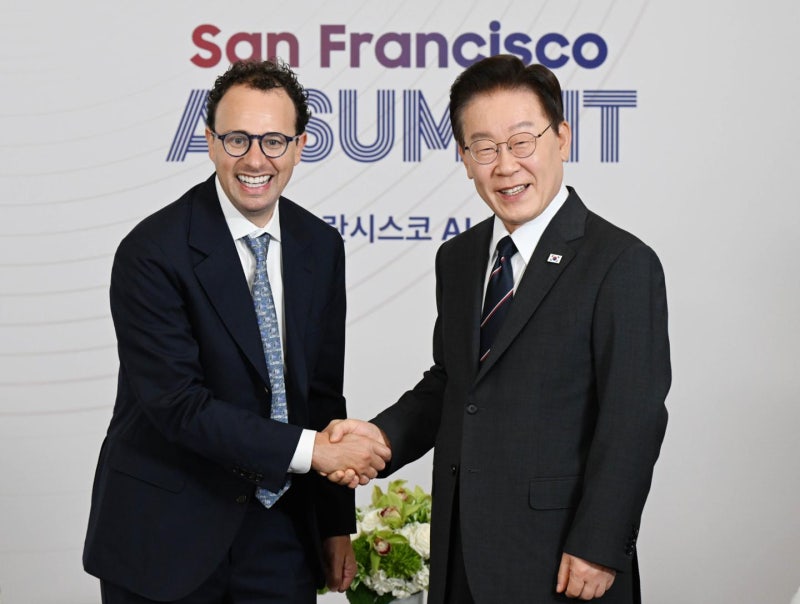 앤트로픽 뜨자 코스피 '진퇴양난'… AI 대어 줄상장, 상승장 끝물 신호?