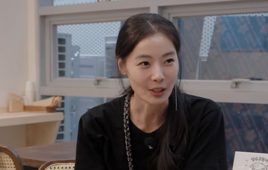 <b>윤소이</b>, <b>생선구이집 사장</b>된 근황… "아이 키워야 하니까"