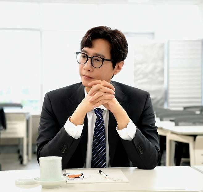 "아들 못 만나게 해"… <b>고지용</b>, 전처 <b>허양임</b> 상대 가처분 신청