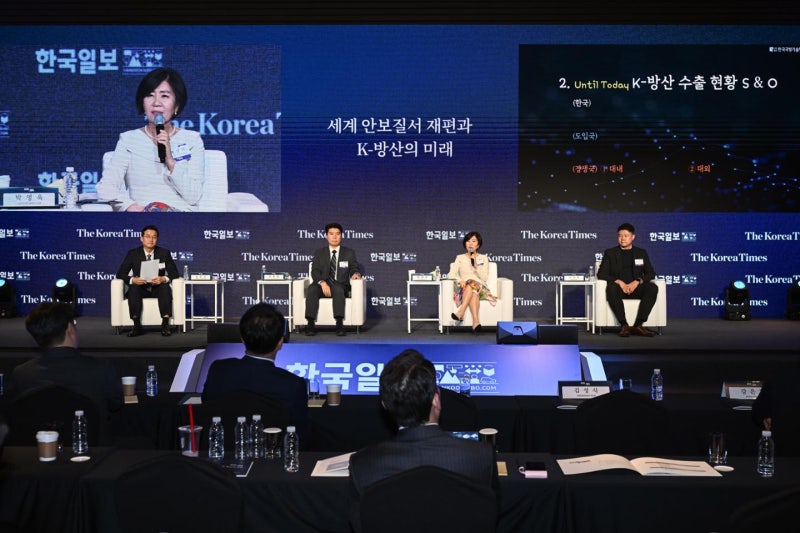 "K방산, AI·첨단기술 적용이 병목 가능성... 협력 중기와 상생 방안 마련해야" [2026 코라시아 포럼]