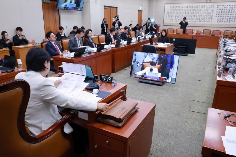 법사위 최길수 특별감찰관 청문보고서 채택 적격과 부적격 의견 병기 관련 사진