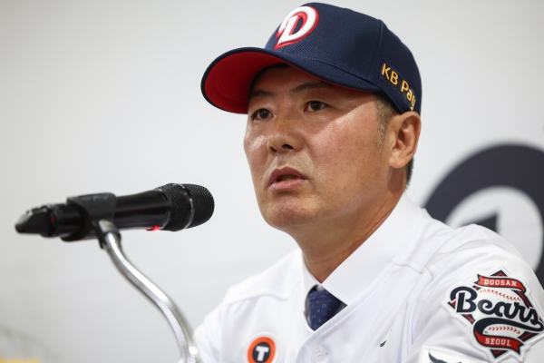 '<b>두산</b> 지휘봉 든' 김원형 감독 "우선 수비 부분을 보완해야 겠다는 생각...