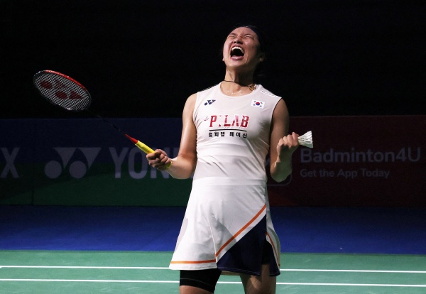 '<b>그랜드슬램</b> 정조준' 안세영, 미야자키 도모카 2-0 누르고 아시아선수권...