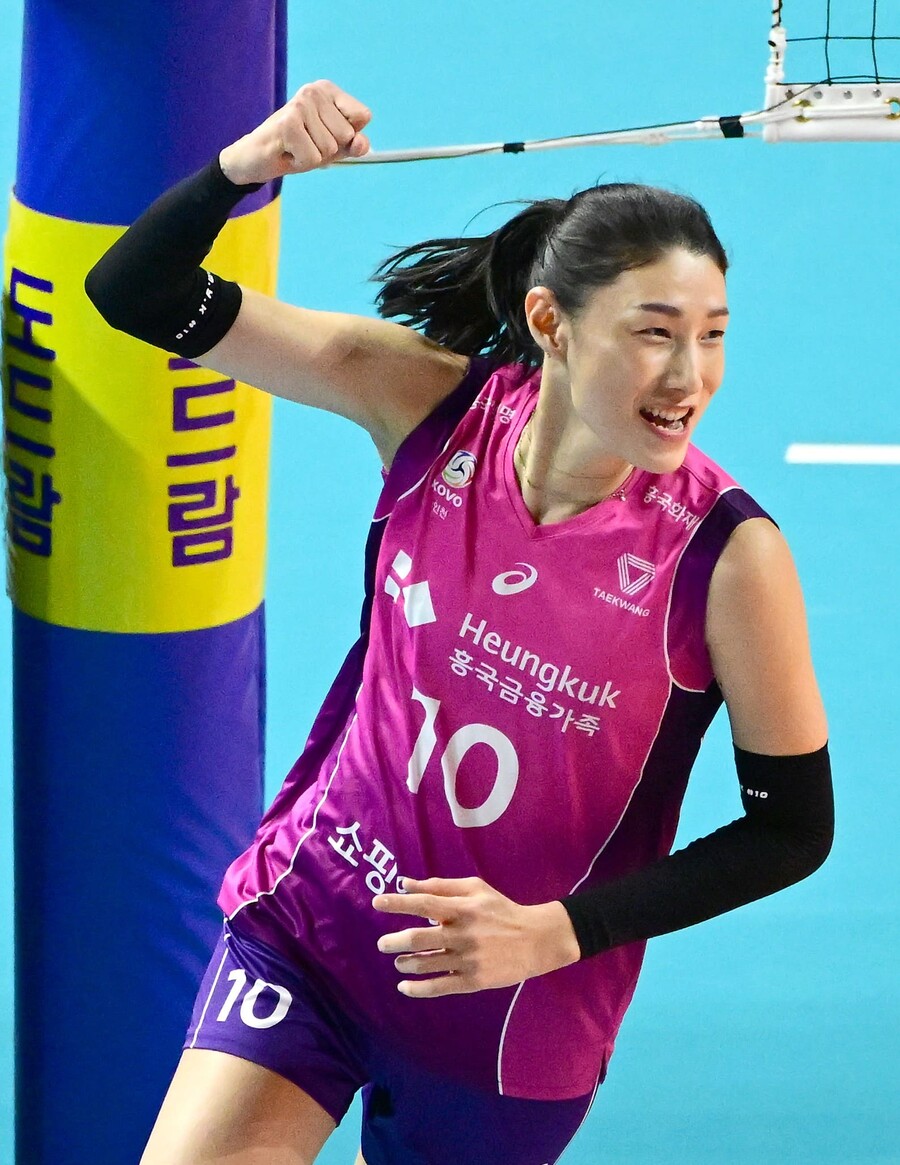 <b>김연경</b>만 있는게 아니다…V리그 <b>용띠스타</b> 이렇게나 많다니
