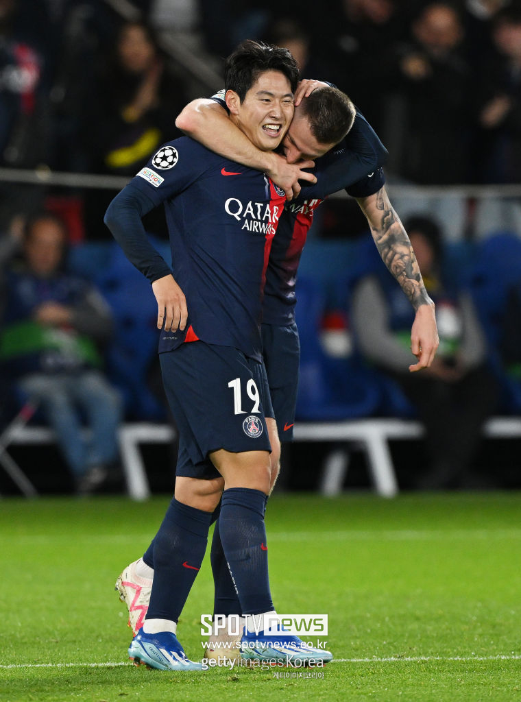 '강인아, SON 형에게 가려니 챔스에 못 나가' PSG 벤치 데우는 수비수, ...