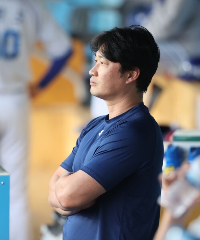 145㎞ 딱 하나 던졌다고 이래서는…오승환 부르고 싶어도 못 부른다, 구위 회복이 먼저