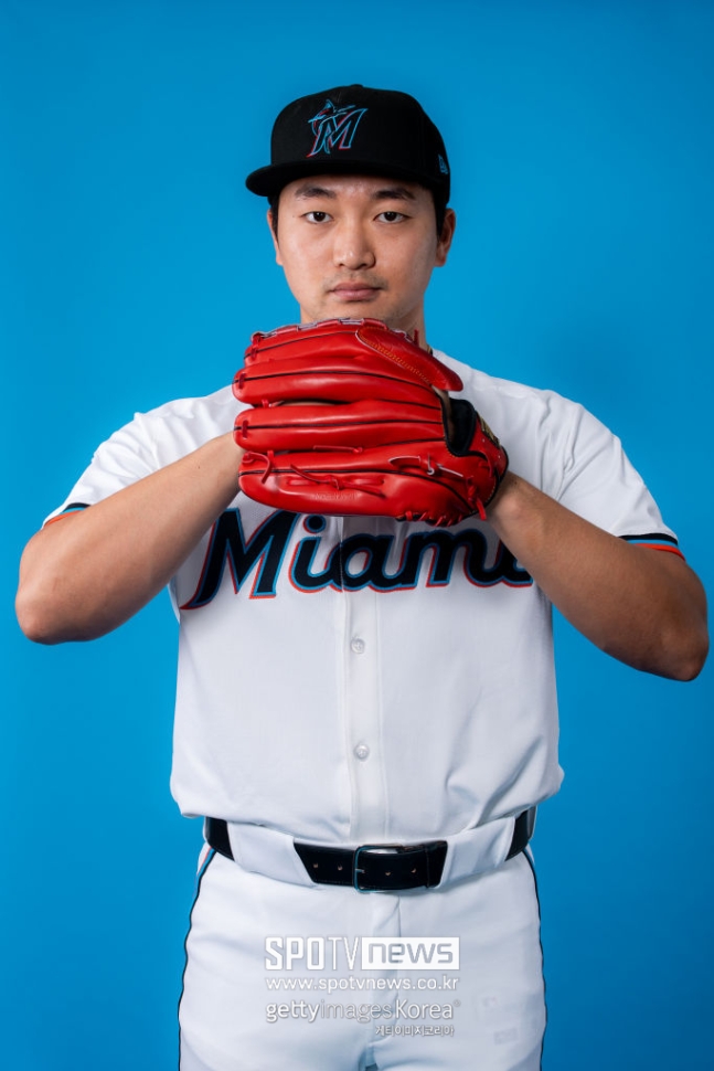 고우석 악몽의 날, 본인 실책→1.8㎝ ABS에 당하고→동료들까지 대환장 파티… MLB는 도대체 언제 가나