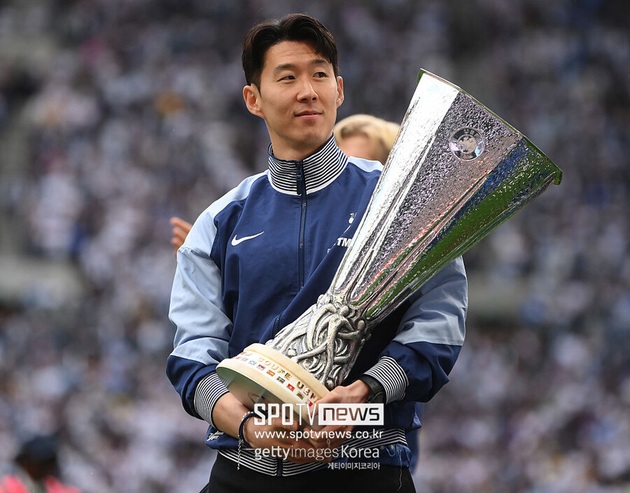 <b>손흥민</b>, 토트넘의 영혼 지킨다! <b>사우디</b> 슈퍼 제안에도 잔류 가능성 높다...