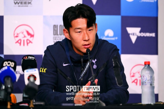 韓 사랑 받던 토트넘은 이제 없다…공식 영상에서 사라진 SON  주장 교체의 시그널 결별 예고