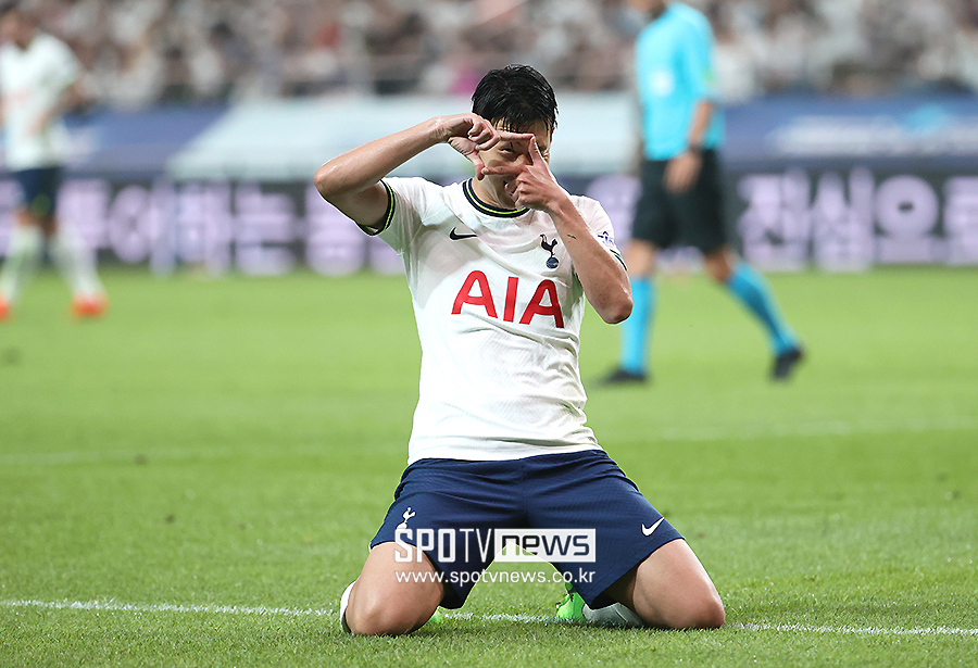 韓 축구 충격의 날, '전설 SON' 마지막 경기는 상암인가…"<b>토트넘</b>, 한국...