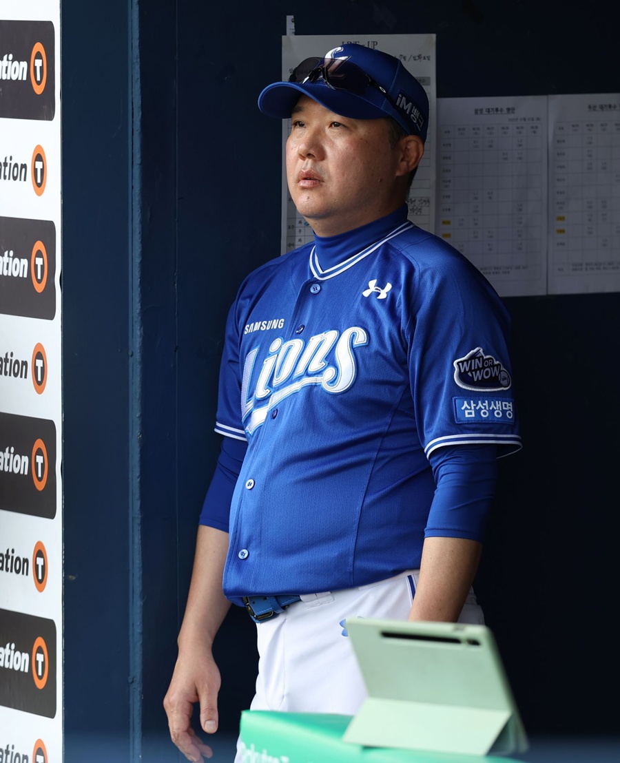 콜어빈 무실점+양의지·케이브 동반 멀티 히트…두산, <b>삼성</b>에 5-0 완승 ...