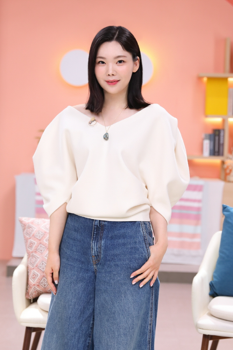 '윤남기' <b>이다은</b> "'<b>돌싱글즈</b>'는 내 인생 두번째 출발점…MC 겸 리포터...