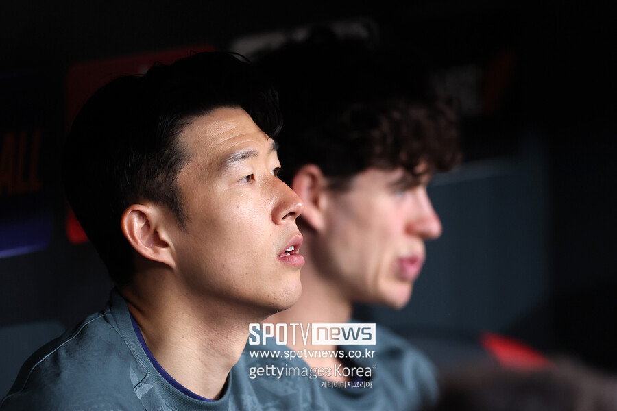 BBC "<b>토트넘</b>, 24시간 만에 2137억 지출" 韓 축구 초대박 계약 뜬다…"김...