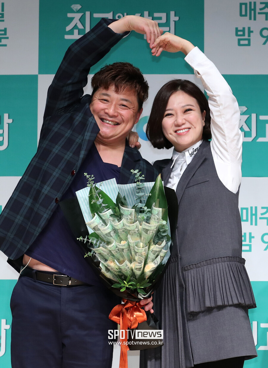 <b>김숙</b> "가상남편 <b>윤정수 결혼</b> 발표, 자작극인 줄…'상대도 아는 것 맞냐...