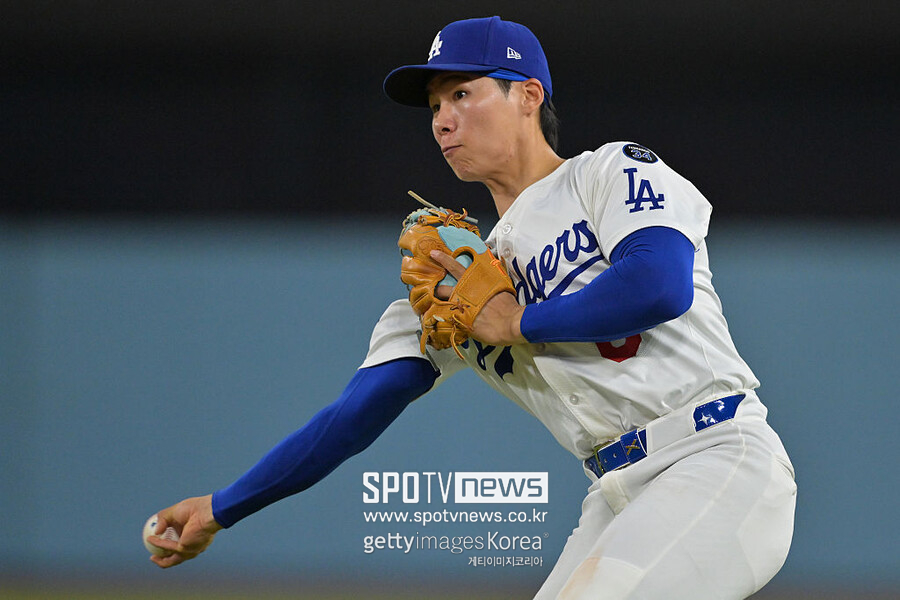 <b>김혜성</b> 좌완 상대 타율 0.385인데…'로버츠 <b>플래툰</b> 계속된다"  좌완 나오...