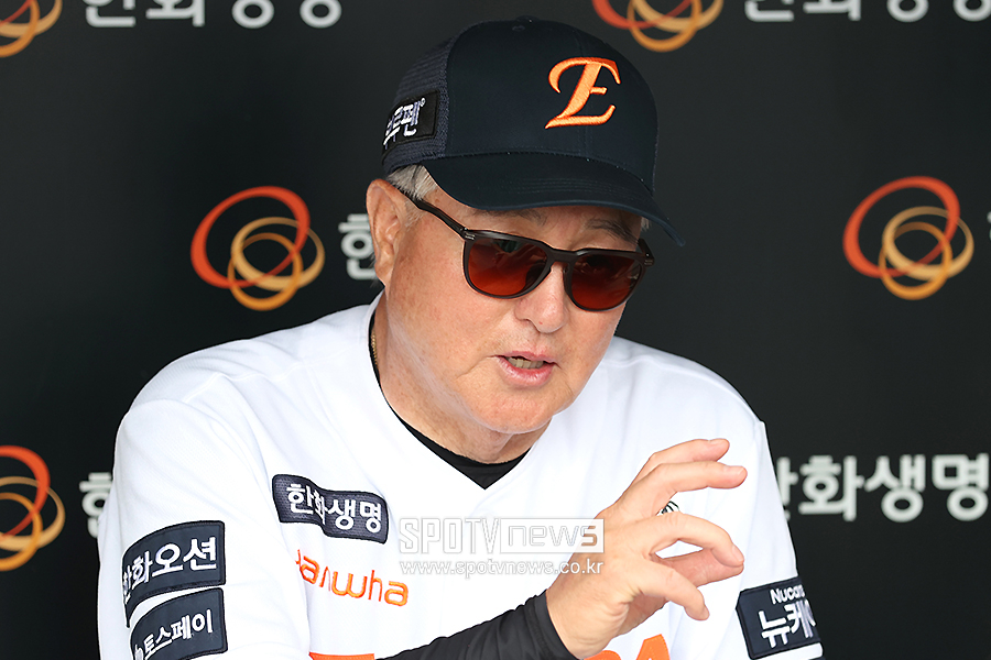 '<b>한화</b> 우승 승부수' <b>손아섭</b> 1군 등록, 드디어 <b>한화 데뷔전</b> 치른다… LG ...