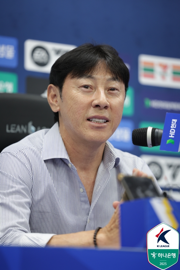 [SPO 현장] 울산 '소방수' <b>신태용 감독</b> "냉정하게 우승 어렵지만, 리그 ...