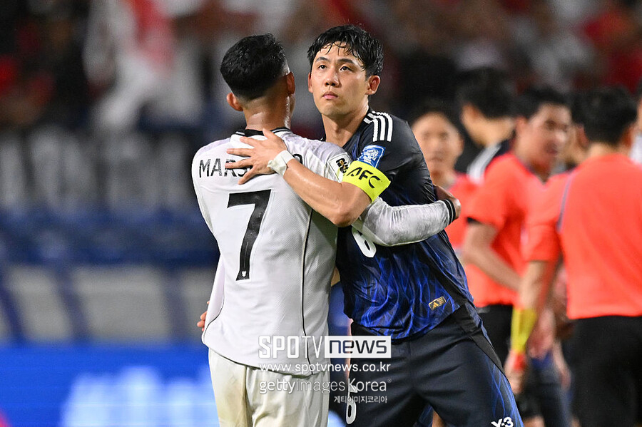 승패패패패패 올림픽도 패…충격의 日 "5년 전 굴욕을 당했다"…천적 멕...