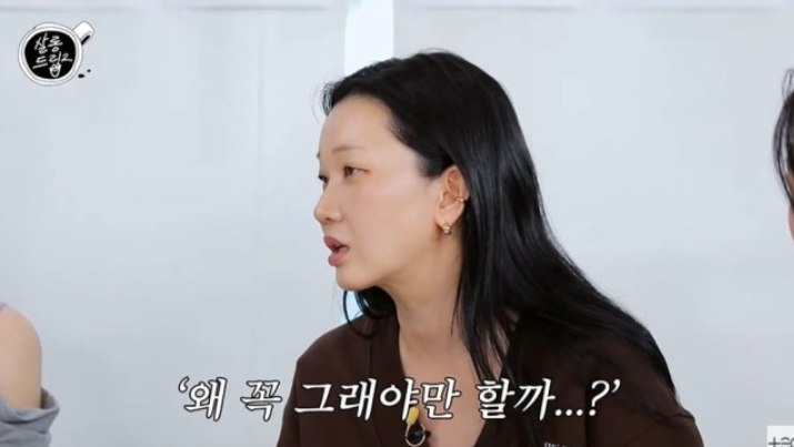 "후배 <b>한혜진</b> 무서웠다" <b>장윤주</b>, 모델계 군기 문화 없어진 이유('살롱드...