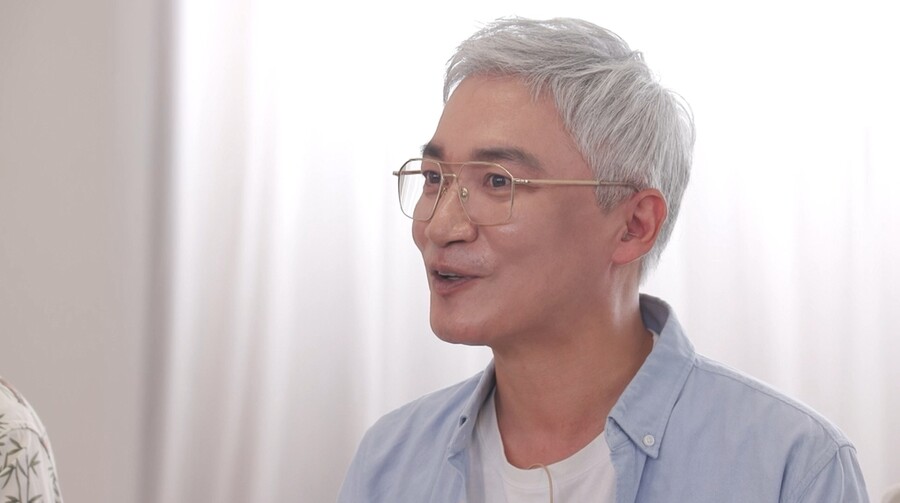 <b>조재윤</b> "'<b>폭군의 셰프</b>' 중국어+요리 3개월 반 연습…출연료는 깎여"('내...
