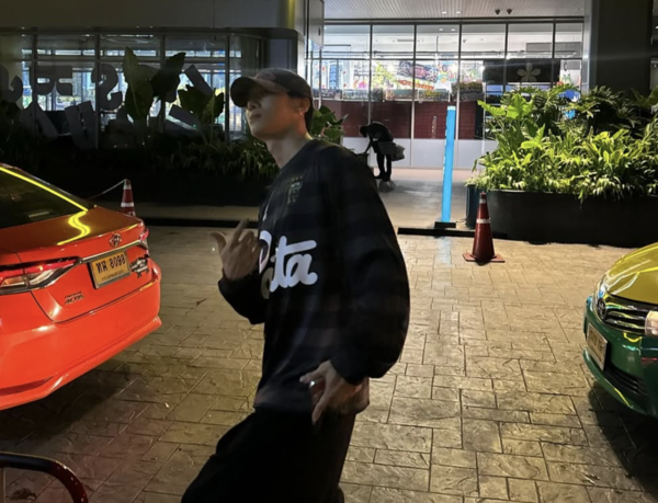 '대세' <b>추영우</b>, 태국 밤거리서 포착된 의외의 근황