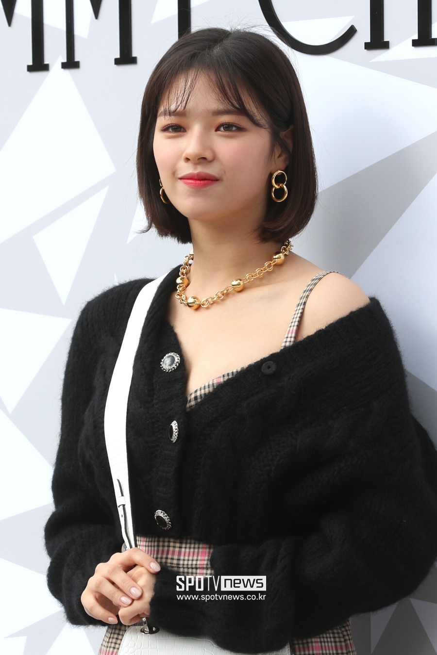 트와이스 <b>정연</b>, 필리핀 콘서트 <b>불참</b> "<b>건강</b>상 이유, 불가피한 결정"[전문...